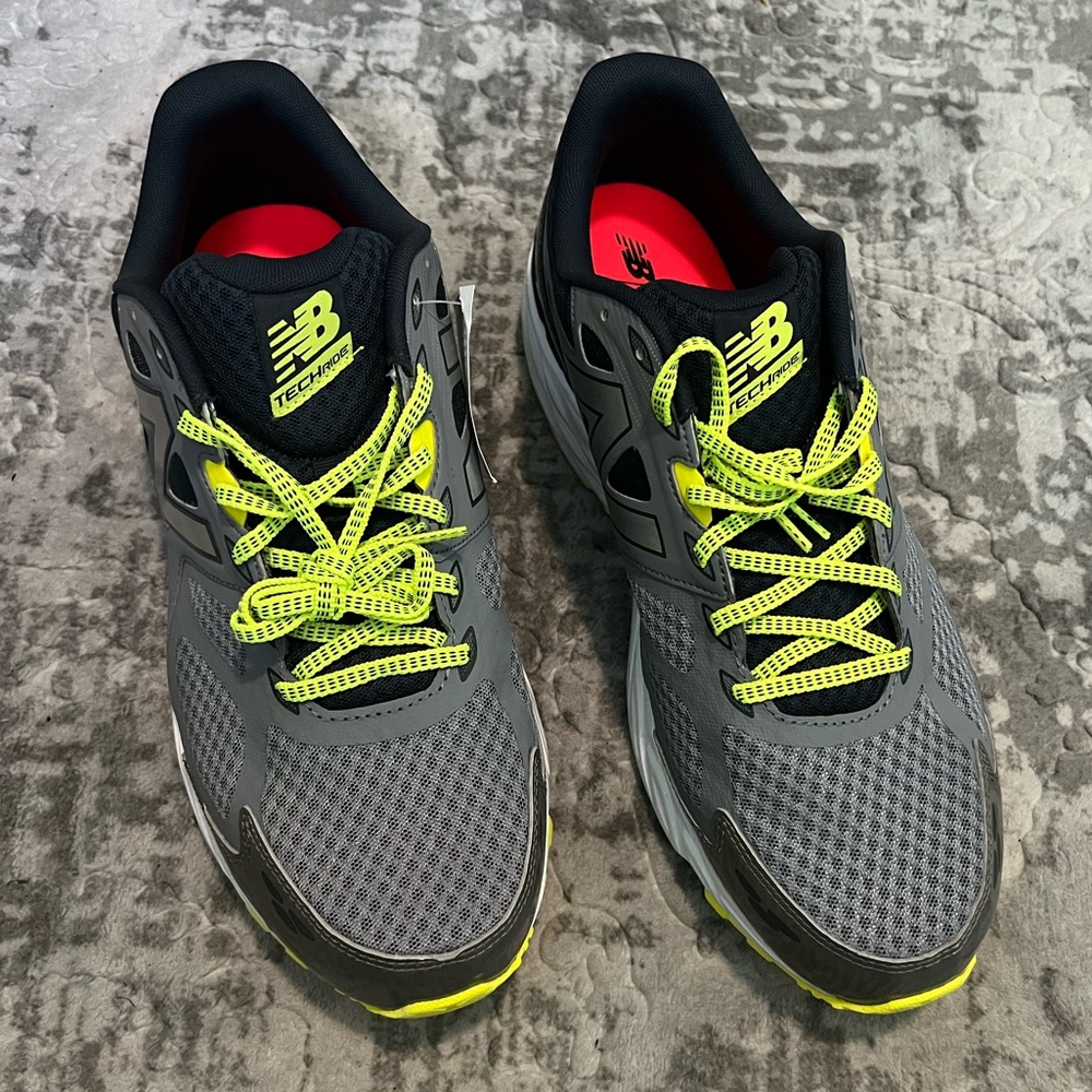 New Balance Techride 680v3